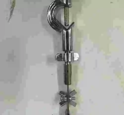 12. Accesorios para soporte (22 pinzas, 3 bases, 2 soportes)