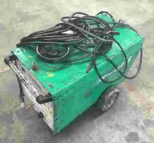 2. Equipo de Soldadura Praxair D352