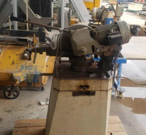 3. Sierra de cinta FABRIS 315