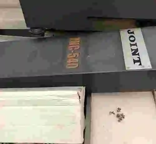 8. Máquina de erosión por penetración JOINT ZNC-540