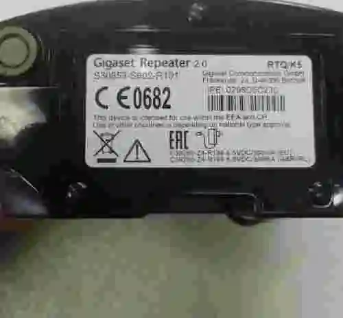 4. GIGASET REPEATER 2.0 S30853-S602-R101(VERSION 2)