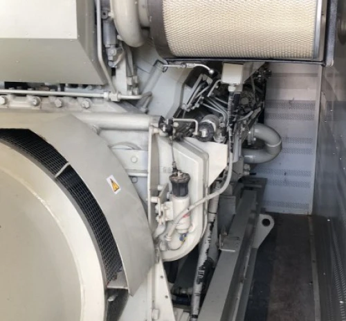 13. GENERADOR EMU-1500 CON CONTENEDOR INSONORIZADO