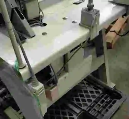 5. Máquinas de coser BROTHER F-40 DB2-B737-933