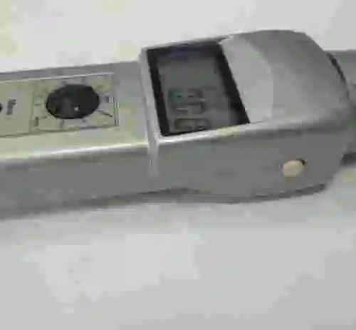 3. TACOMETRO ALLURIS SMT 500CL