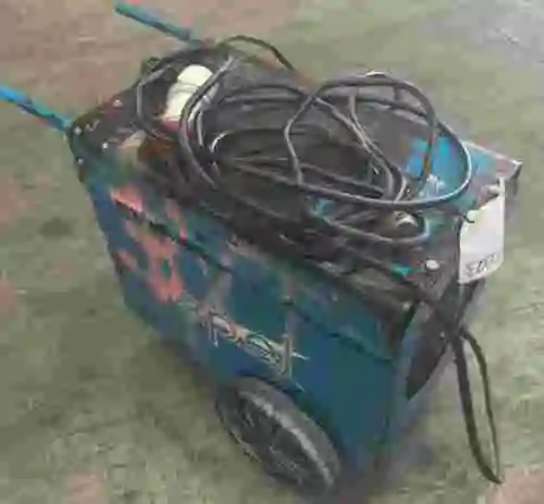 4. Equipo de soldadura Apel Laser 255 R