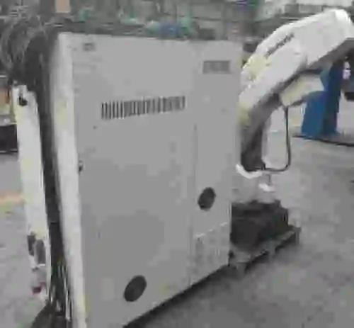 4. Robot S-MODEL 700 F-14482