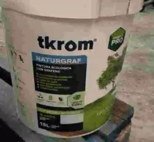 3. LOTE DE PINTURA NATURAL CON GRAFENO TKROM
