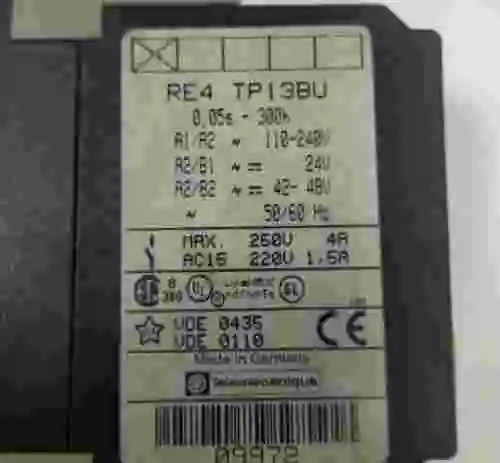 4. Relé de Retraso de Tiempo TELEMECANIQUE RE4 TP13BU