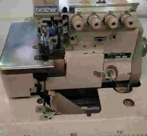 2. Lote de 2 máquinas de coser BROTHER MA4-V61A-65-5