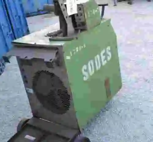 5. MAQUINA SOLDAR DE HILO ESAB
