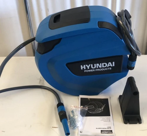 4. CARRETE DE MANGUERA AUTOMATICO HYUNDAI 30 M 1/2