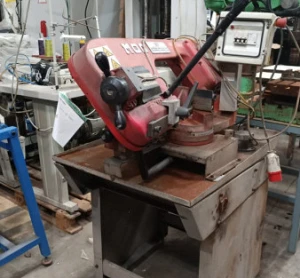 Sierra de cinta FAT 200 MAN.