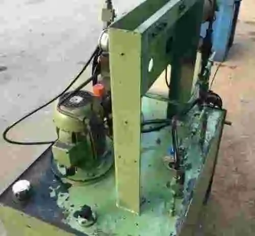 4. Equipo hidraulico con doble bomba Marca Hine