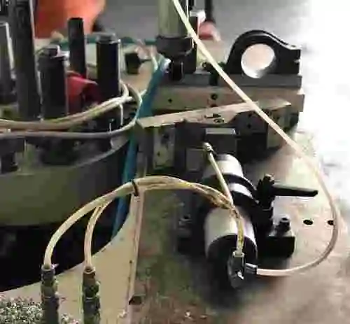 3. Fresadora Retestadora Mecal FR 706
