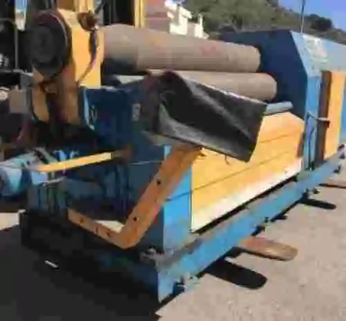 3. Equipo de rodillos curvadores de chapa