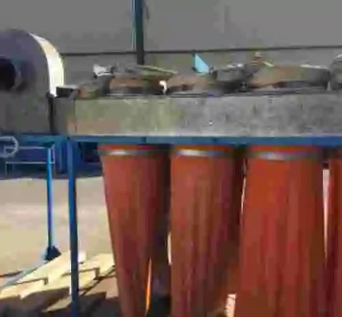 4. Equipo aspirador de polvo y viruta para taller de madera con turbina de 5,5 kw