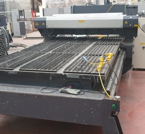 3. Fresadora CNC FC 3000