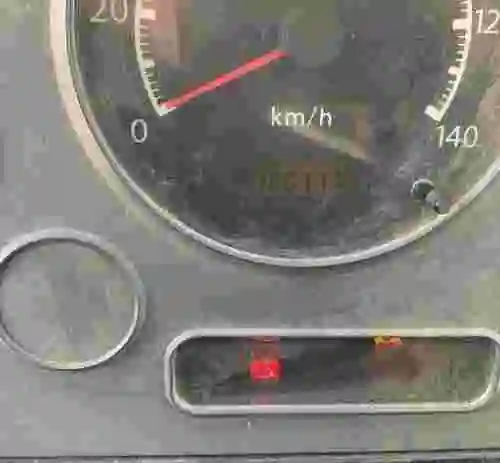 6. Camión Nissan atleon