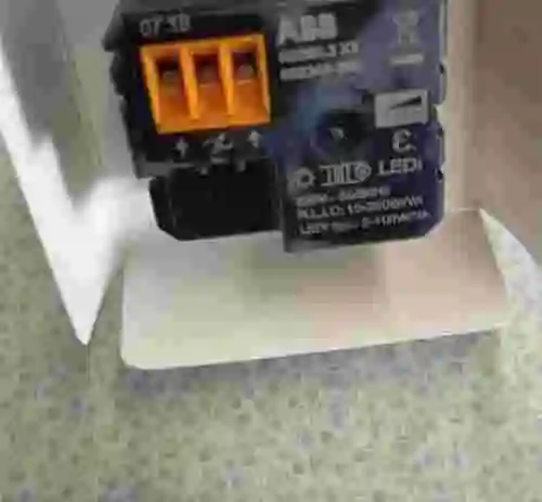 3. Regulador para LED Giratorio NIESSEN N2260.3BL