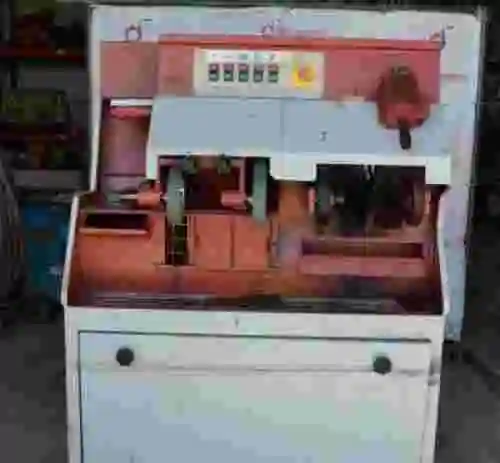 5. MÁQUINA INDUSTRIAL DE REPARACIÓN DE CALZADO