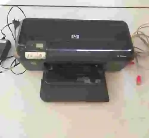 1. IMPRESORA HP/ DESKJET D5560