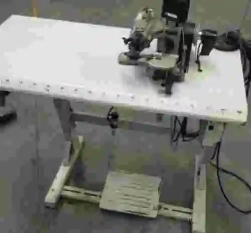 1. Máquina de coser MAIER