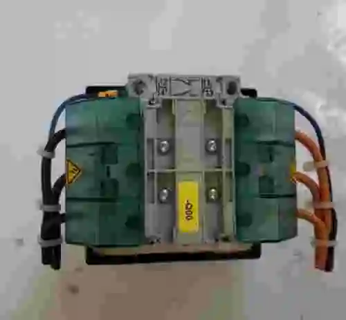 4. Interruptor de corte de carga SIEMENS 3LD9200-5B