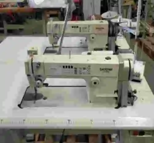 1. Lote de 2 máquinas de coser BROTHER F-40 DB2-B737-933