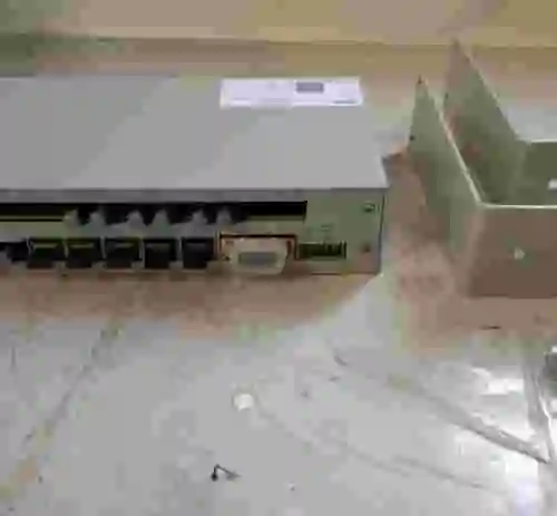 2. Multiplexor de Fibra Óptica SCHNEIDER ELECTRIC M426322632