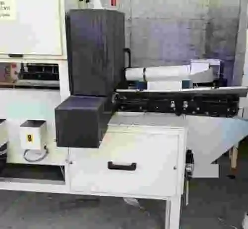 5. Embolsadora y/o ensaceadora de corchos