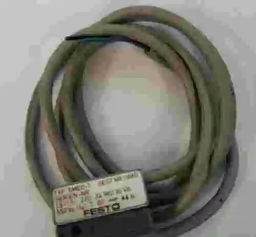 1. Lote de 3 sensores de proximidad FESTO SMEO-1 11880