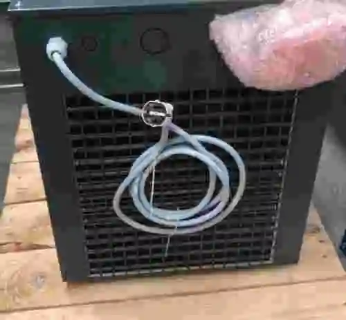 4. Enfriador de agua OMI modelo CHWM21