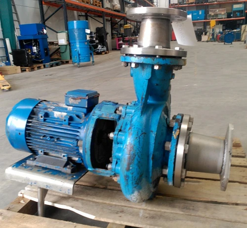 2. Bomba Itur 125-250F/ 02AA/1 con motor de 7.5 Kws