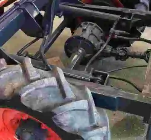 17. Dumper Agria basculante con pala Cargadora