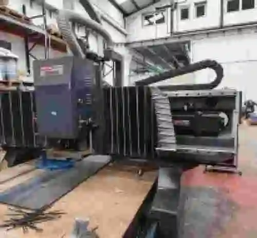 6. Fresadora CNC FA NA3000