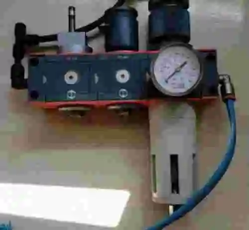 1. Regulador de filtro neumático METAL WORK con dos válvulas
