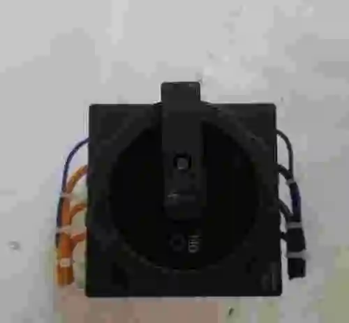 3. Interruptor de corte de carga SIEMENS 3LD9200-5B