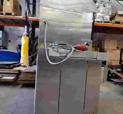 6. Maquina automática empaquetado AVERY BERKEL WA210