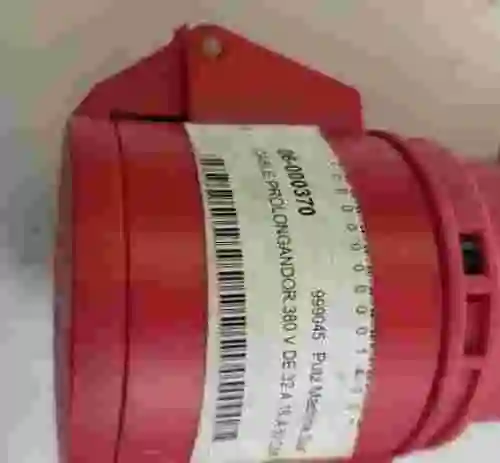 2. Cable prolongador 380V de 32A 16A 50CM