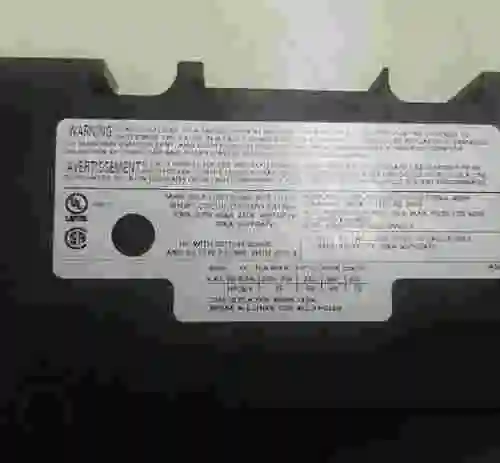 5. SIEMENS 3RV1042-4KA10 INTERRUPTOR NUVO EN CAJA