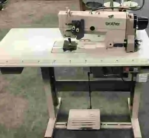 1. MAQUINA DE COSER BROTHER LT2-B845-5
