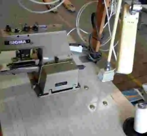 3. Maquina de coser BROTHER CB3-917-2