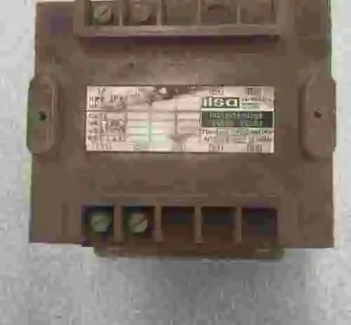 4. TRANSFORMADOR ARTECHE URC-72