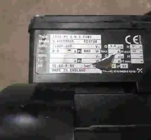 2. BOMBA DE AGUA GRUNDFOS BOMBA CENTRIFUGA CHN2-50-A-W-I-CVBV MODEL.43Z55505
