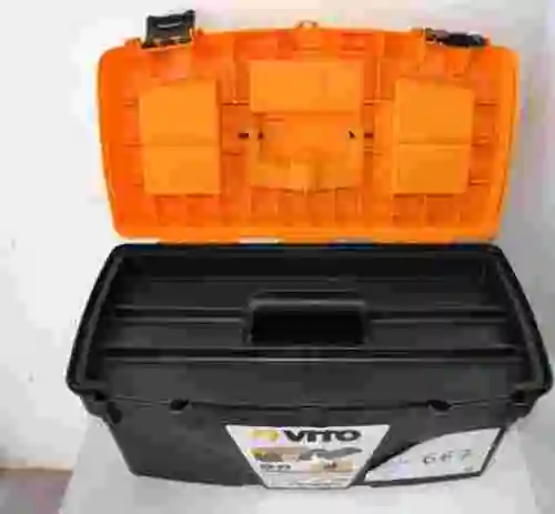 3. Caja herramientas Vito plástico 21