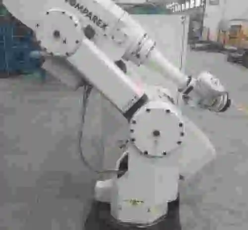 8. Robot S-MODEL 700 F-14482