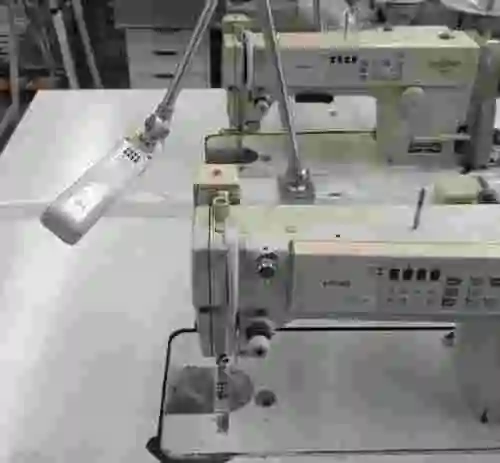 2. Lote de 2 máquinas de coser BROTHER F-40 DB2-B737-933