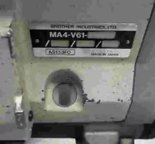 3. Lote de 2 máquinas de coser BROTHER MA4-V61
