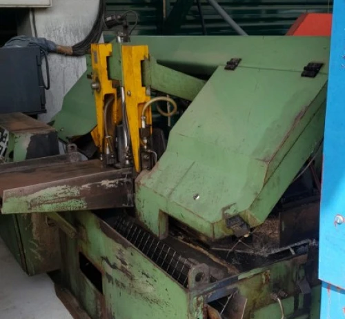 8. Sierra de cinta JAESPA V400A CON ALIMENTADOR AUTOMÁTICO