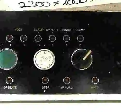 12. MÁQUINA PARA MECANIZADO DE TUBOS Y BARRAS MARCA MOJ MODELO DOUBLEMATIC 25